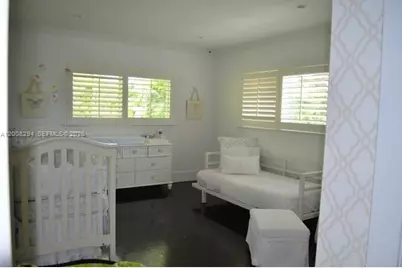 173 S Shore Dr S, Miami, FL 33133 - Photo 13