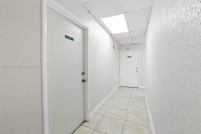 8358 W Oakland Park Blvd #202-C, Sunrise, FL 33351 - Photo 7