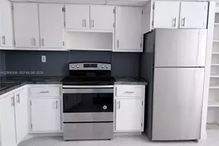 1780 NE 191st St, Miami, FL 33179 - Photo 5