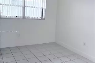 1780 NE 191st St, Miami, FL 33179 - Photo 21