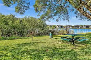 2811 N Oakland Forest Dr, Oakland Park, FL 33309 - Photo 29