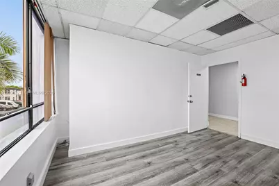 8358 W Oakland Park Blvd #202-F, Sunrise, FL 33351 - Photo 3