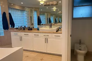 2534 Poinciana Dr, Weston, FL 33327 - Photo 23