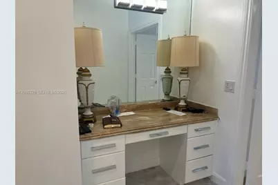 2534 Poinciana Dr, Weston, FL 33327 - Photo 17