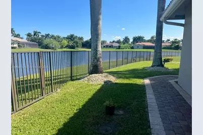 2534 Poinciana Dr, Weston, FL 33327 - Photo 5