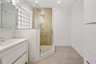 2973 NW 97th Ct, Doral, FL 33172 - Photo 13
