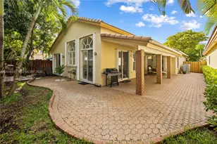 2973 NW 97th Ct, Doral, FL 33172 - Photo 17