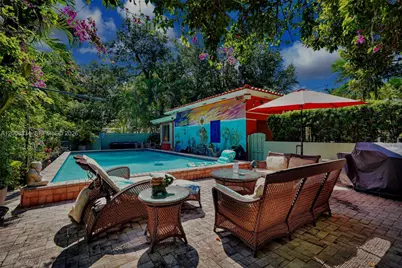 9325 NE 5th Ave, Miami Shores, FL 33138 - Photo 9