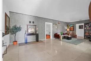 9325 NE 5th Ave, Miami Shores, FL 33138 - Photo 13