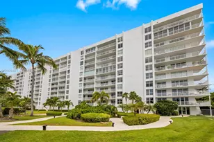 607 Ocean Dr, Key Biscayne, FL 33149 - Photo 3
