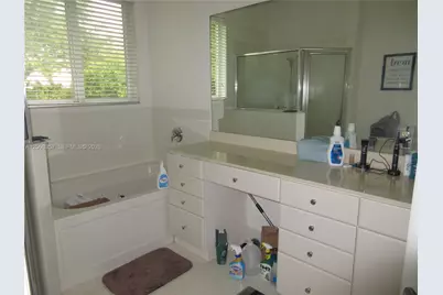 161 SE 22nd Ter, Homestead, FL 33033 - Photo 11