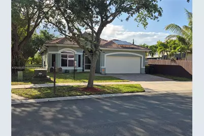 161 SE 22nd Ter, Homestead, FL 33033 - Photo 3
