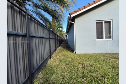 161 SE 22nd Ter, Homestead, FL 33033 - Photo 5