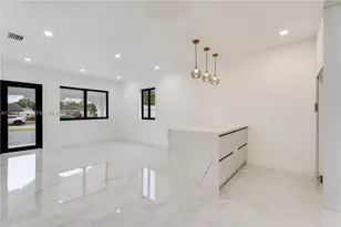 851 W 35th St, Hialeah, FL 33012 - Photo 9