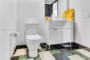 485 Brickell Ave, Miami, FL 33131 - Photo 15