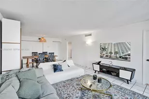 100 Bayview Dr, Sunny Isles Beach, FL 33160 - Photo 3