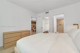 77 SE 5, Miami, FL 33131 - Photo 13