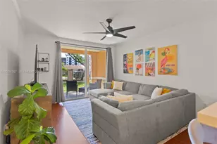 6831 SW 44th St, Miami, FL 33155 - Photo 5
