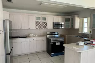 3100 SW 103rd Ct, Miami, FL 33165 - Photo 5