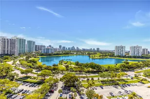 3701 N Country Club Dr, Aventura, FL 33180 - Photo 15