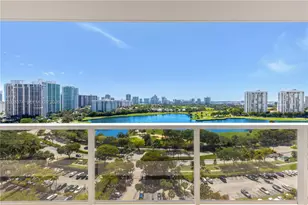 3701 N Country Club Dr, Aventura, FL 33180 - Photo 11