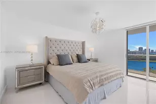 3701 N Country Club Dr, Aventura, FL 33180 - Photo 19