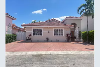 12377 NW 97th Pl #12377, Hialeah Gardens, FL 33018 - Photo 1