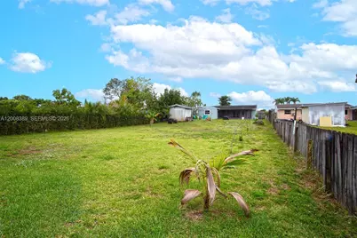 7471 SW 1st St, Margate, FL 33068 - Photo 35