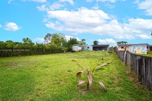 7471 SW 1st St, Margate, FL 33068 - Photo 35