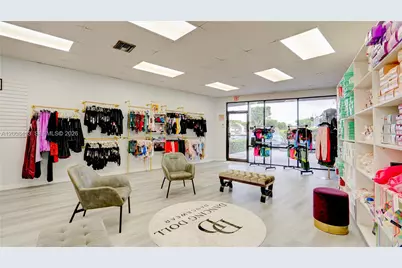 68 169 St, Hialeah, FL 33015 - Photo 11