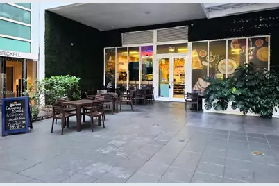Xxxx Brickell Ave, Miami, FL 33131 - Photo 3