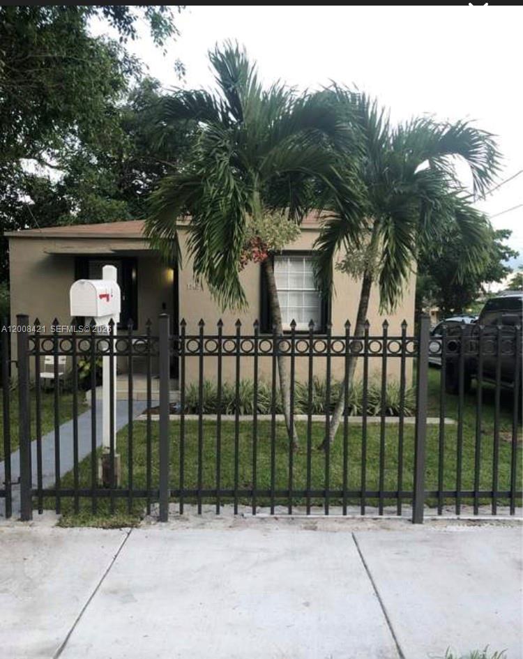 1342 NW 42nd St - 1342 NW 42nd St, Miami, FL 33142 Luxury Property | Jose Angel Pina