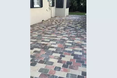 1342 NW 42nd St, Miami, FL 33142 - Photo 5