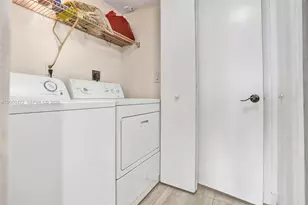 19355 Turnberry Way, Aventura, FL 33180 - Photo 23