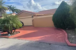 15146 SW 92nd Terrace, Miami, FL 33196 - Photo 1