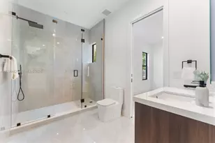 1122 NE 10, Fort Lauderdale, FL 33304 - Photo 45