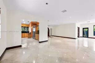 540 S Shore Dr, Miami Beach, FL 33141 - Photo 21