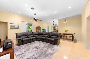 14590 SW 84th Ct, Palmetto Bay, FL 33158 - Photo 11