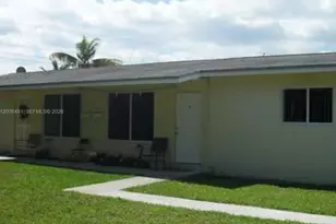 250 NE 41st St, Oakland Park, FL 33334 - Photo 3