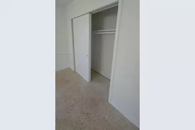250 NE 41st St #250, Oakland Park, FL 33334 - Photo 9