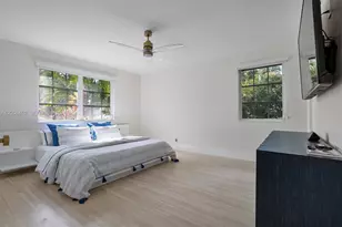 1099 NE 97th St, Miami Shores, FL 33138 - Photo 31