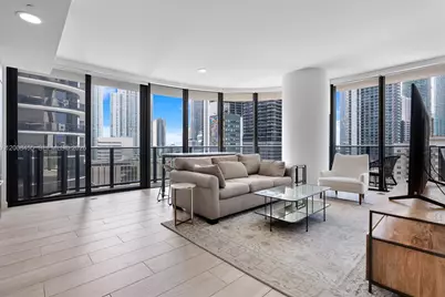 55 SW 9th St #1103, Miami, FL 33130 - Photo 1