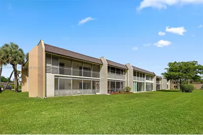 110 Lake Meryl Dr #216, West Palm Beach, FL 33411 - Photo 37