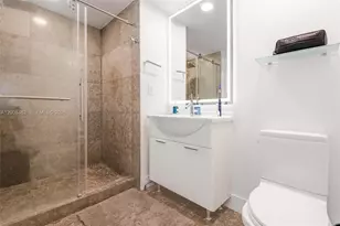 465 Brickell Ave, Miami, FL 33131 - Photo 17