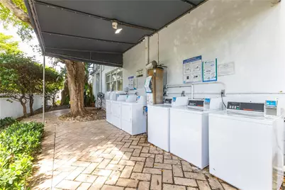 2445 Lake Pancoast Dr #M, Miami Beach, FL 33140 - Photo 21