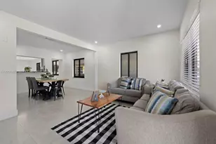 252 E 36th St, Hialeah, FL 33013 - Photo 9