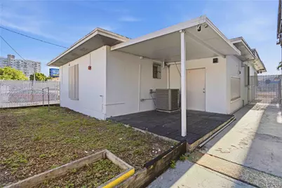 470 NW 22nd Ave, Miami, FL 33125 - Photo 13