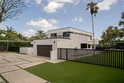 10475 SW 72nd Ave, Pinecrest, FL 33156 - Photo 7