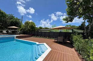10475 SW 72nd Ave, Pinecrest, FL 33156 - Photo 19