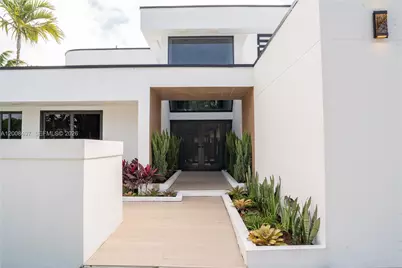 10475 SW 72nd Ave, Pinecrest, FL 33156 - Photo 3